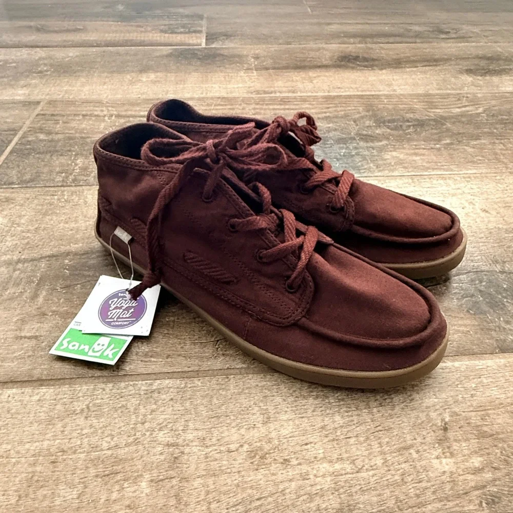 Sanuk Women's Vee K Shawn Burgundy Canvas Chukka Boots, 9 (NWT)